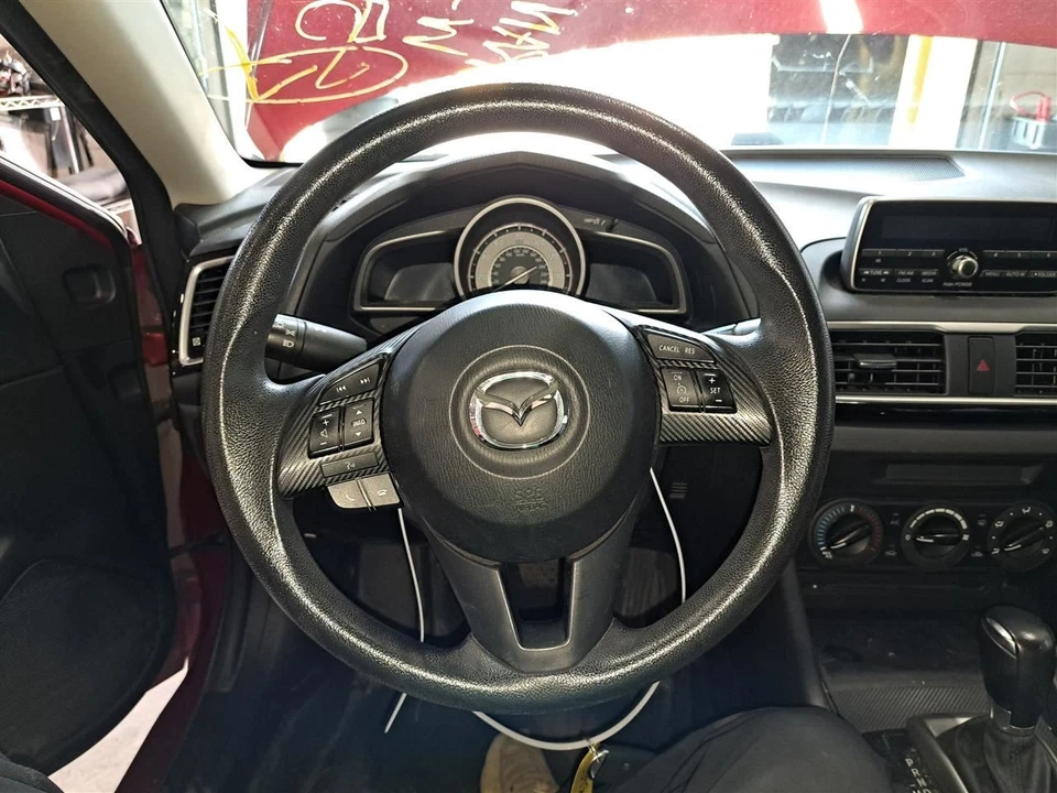 Руль 2014 Mazda 3 Sku #4237359 - Изображение 1 из 4