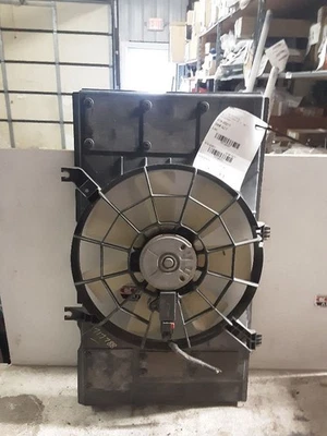 Radiator Fan Motor Assembly Single Fan Fits 00-05 NEON 1490537 Foto 1 de 4