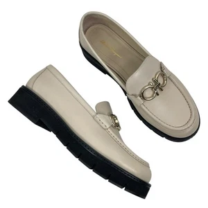 Salvatore Ferragamo Gancini Lug Sole Leather Loafers Beige Women Size 8.5C - Picture 1 of 16