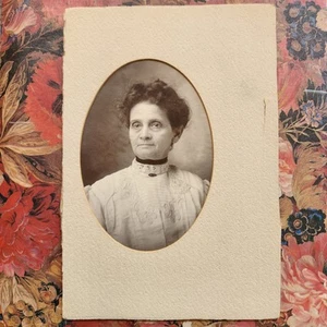 Antike Kabinettkarte Foto 1880er Jahre alte Frau Portrait viktorianische Ära - Bild 1 von 13