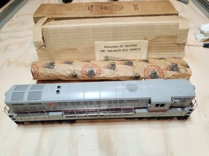 RARE UNRUN VINTAGE POST WAR LIONEL 2321 LACKAWANNA FM TRAINMASTER DIESEL - Picture 1 of 24