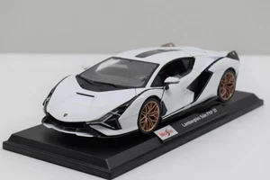 ⭐MAISTO 1:18 SCALE - LAMBORGHINI SIAN FKP37 WHITE  DIECAST MODEL CAR ⭐ - Picture 1 of 5