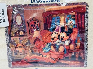 Walt Disney World Tapestry Woven Throw Cozy Mickey Minnie Pluto Limited Release - Picture 1 of 4