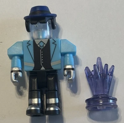 Figura única de juguete R0BL0X: kni0002 Blue Fedora Ice CR0WN juguete nuevo sin código Foto 1 de 4
