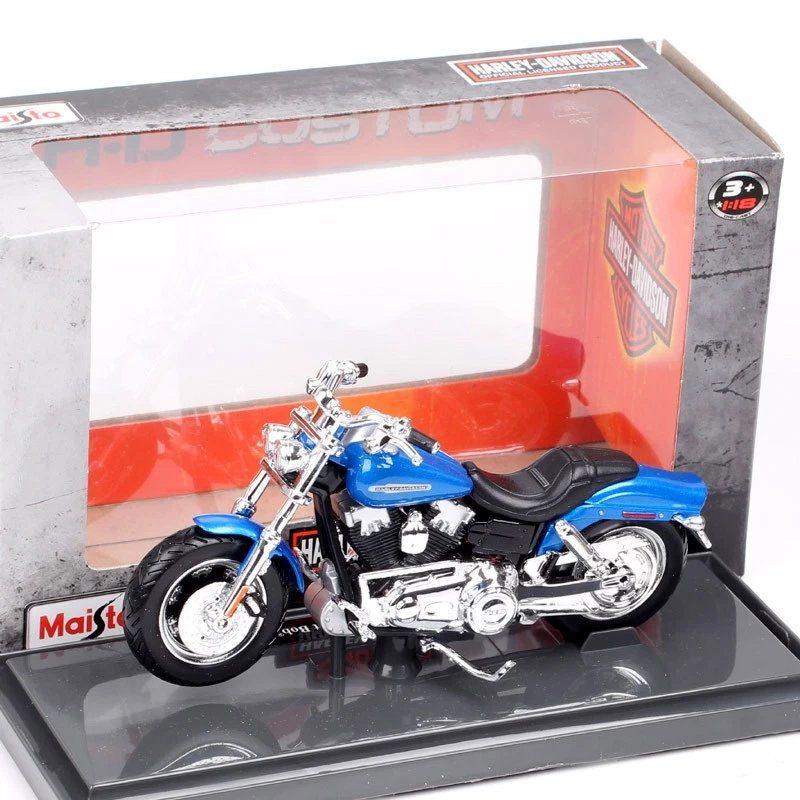 Harley Davidson Model 1997 FLHR Road King Maisto Motorcycle 1 18