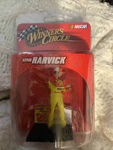 NASCAR Winner's Circle #29 Kevin Harvick Autographing Race Car Figurine w/Stand Cover