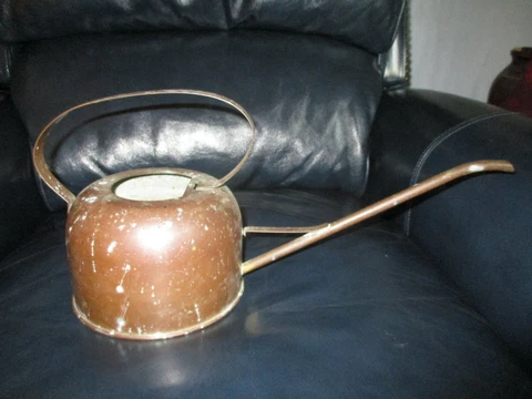 WONDERFUL ANTIQUE PATINATED COPPER WATERING CAN Cover