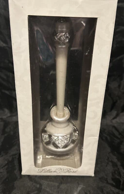 Lillian Rose Wedding Guest  Silver pen with Holder signing pen Set - Image 1 of 4