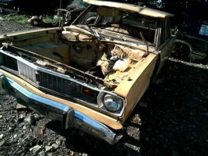 VALIANT 1976 Washer Reservoir Assembly 70618 - Picture 1 of 5