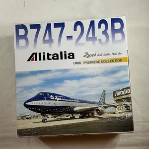 Dragon Wings 55052 1:400 Diecast Airliner Alitalia Boeing B747-243B Baci - Picture 1 of 1