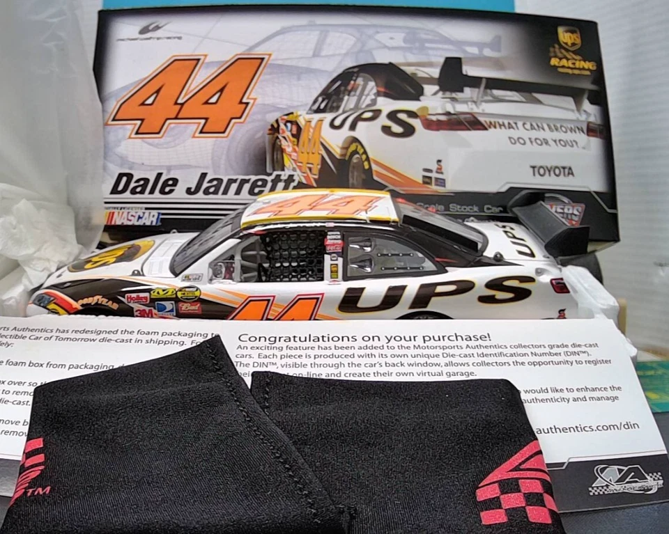MOTORSPORTS AUTHENTICS - DALE JARRETT - #44 UPS 2007 CAMRY COT - WALTRIP - 1:24 - Image 1 of 1