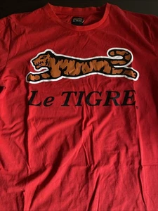 Le Tigre Collection Red Graphic Tiger Logo T-Shirt Men’s Size: Large - Bild 1 von 3