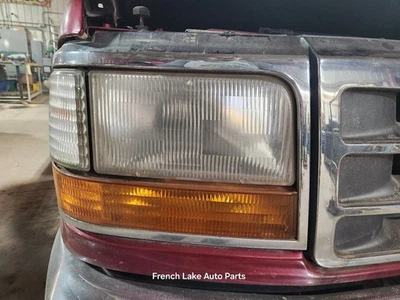 Faro derecho pasajero compatible con camioneta Ford F150 92-96 1296755 Foto 1 de 4