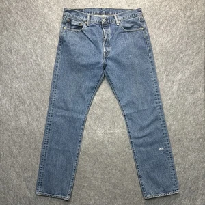 Levi's 501 Jeans Men's 34x32 Blue Straight Button Fly Mid Rise Medium Wash Denim - Picture 1 of 12