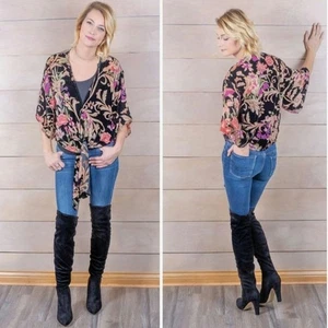 Mantón de pashmina de terciopelo floral con corbata frontal manga kimono talla OS de moda - Imagen 1 de 5