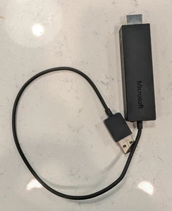 Microsoft Wireless Display Adapter HDMI mit USB Model 1628 - Bild 1 von 2