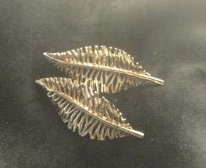 Vintage Silver Plated Earrings Leaf Shaped - Picture 1 of 8