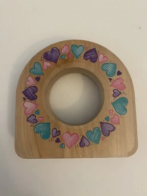 Stampendous Frame Nestling WN002 Heart Ring Wood Mounted Rubber Stamp RS21 - Image 1 of 4