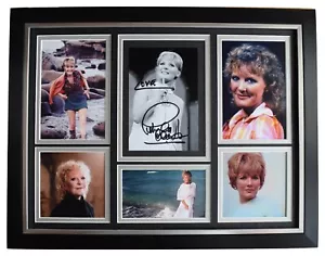 Petula Clark Signed Autograph 16x12 framed photo display Radio Music AFTAL COA - Picture 1 of 6