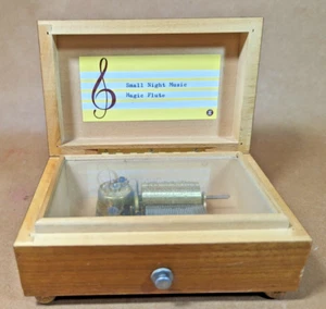 Caja de música Cuended pequeña música nocturna y flauta mágica - Imagen 1 de 12