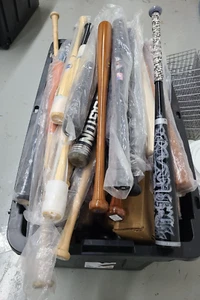 BASEBALL BAT DEAL OF THE NEW YEAR! $39 gets yours! A GRAB BAG BUY we PICK 4 U - Picture 1 of 4