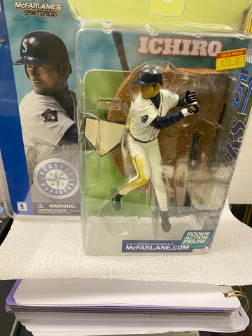 Ichiro Suzuki Series 1 McFarlane Figurine Cover