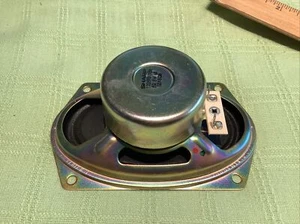 Sharp 3”x5” Full Range  Speaker 8 Watts 8 Ohms Shielded Magnet - Picture 1 of 4