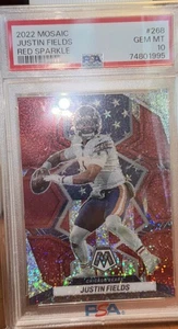 2022 Panini Mosaic Red Sparkle #268 Justin Fields PSA 10 GEM MINT BEARS - Picture 1 of 2
