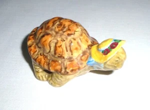 Tortuga madre de cerámica Beswick con gorro/sombrero - Imagen 1 de 11