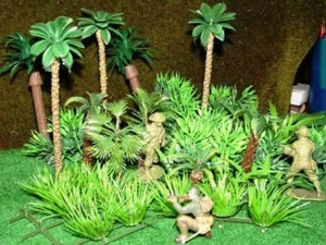 45 Rainforest Jungle Palm Trees Plants Grasses Tropical Plastic 1/87 -1/35 scale - Picture 1 of 2