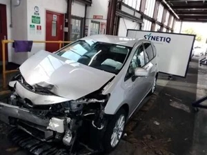 TOYOTA PRIUS PLUS PM1 2018 en conjunto de motor y mecanismo limpiaparabrisas delantero Excel TSS - Imagen 1 de 1