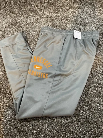 Size Medium-Nike Team Issue Dri-FIT Tennessee Volunteers Gray Warm-Up Basketball Cover
