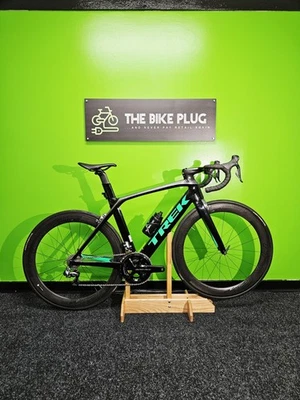 2017 Trek Madone Project One 9 серия Dura-Ace Di2 11x2 размер 54 см средний - Изображение 1 из 4