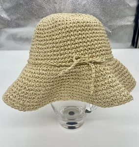Baby Gap Natural Straw Floppy Sun Hat M/L 4-6 Years Beach Travel Vacation Summer - Picture 1 of 3