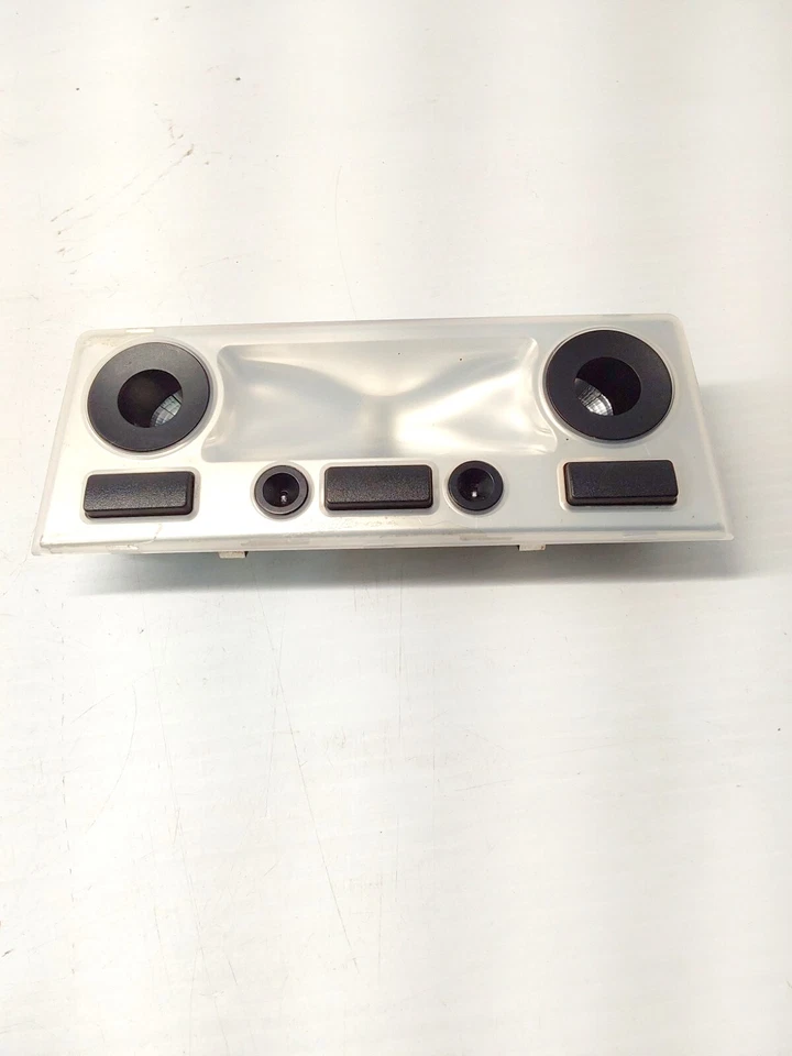 Luz de lectura cúpula BMW Serie 5 2006 sedán 63316692057 Foto 1 de 4