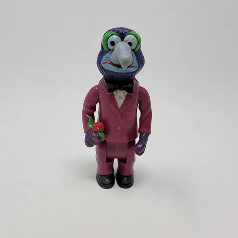 Vintage 1978 Ha! Inc The Muppets Gonzo in Suit Figure Cover