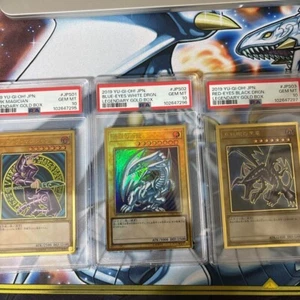 PSA 10 Blue Eyes White Dragon Dark Magician Red Eyes Set MAGO Maximum Gold JPN - Bild 1 von 10