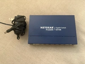 NETGEAR ProSafe 8-port Gigabit Ethernet Switch GS108 v4 w/ AC Adapter - Picture 1 of 6