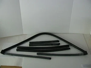 Porsche 914 top sealing kit at the worlds most unbelievable price  - Picture 1 of 5