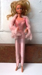 VINTAGE BLONDE BARBIE DOLL WITH GOWN & FUR, MATTEL 1966, TAIWAN - Picture 1 of 10