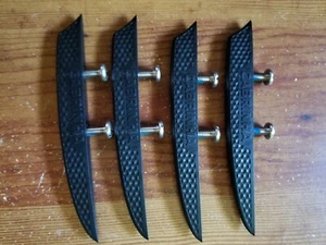 Vier Cabrinha 15 mm Twintip Flossen - NEU funktioniert an Cabrinha, Naish, Nord usw. - Bild 1 von 3
