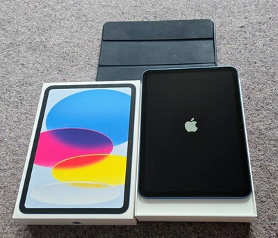 iPad Blue 10th Generation 64gb MINT CONDITION. Original Box PLUS bundled case - Image 1 of 4