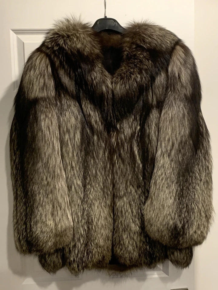 silver fox coat - Image 1 of 4