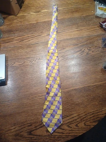 NFL Minnesota Vikings Silk Neck tie mens NEW with tags Cover