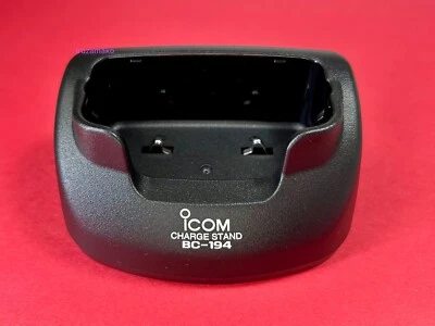 BC-194 Official ICOM Battery Charger Stand (for IC-R6) - Image 1 of 4
