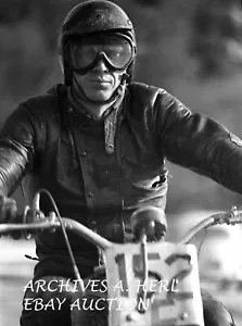 Triumph TR6 slitta nel deserto e foto corse motociclistiche Steve McQueen - Foto 1 di 1