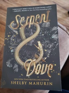 Serpent & Dove (Serpent & Dove, 1), by Shelby Mahurin, Brand New, Soft Cover - Picture 1 of 2