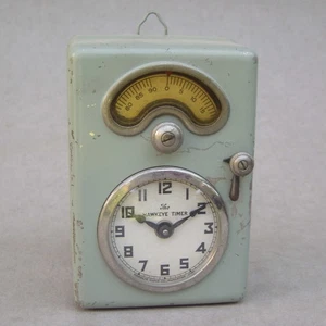 Vintage The Hawkeye Timer Reminder Wind Up Clock Great Industrial Look! 1950s - Picture 1 of 13