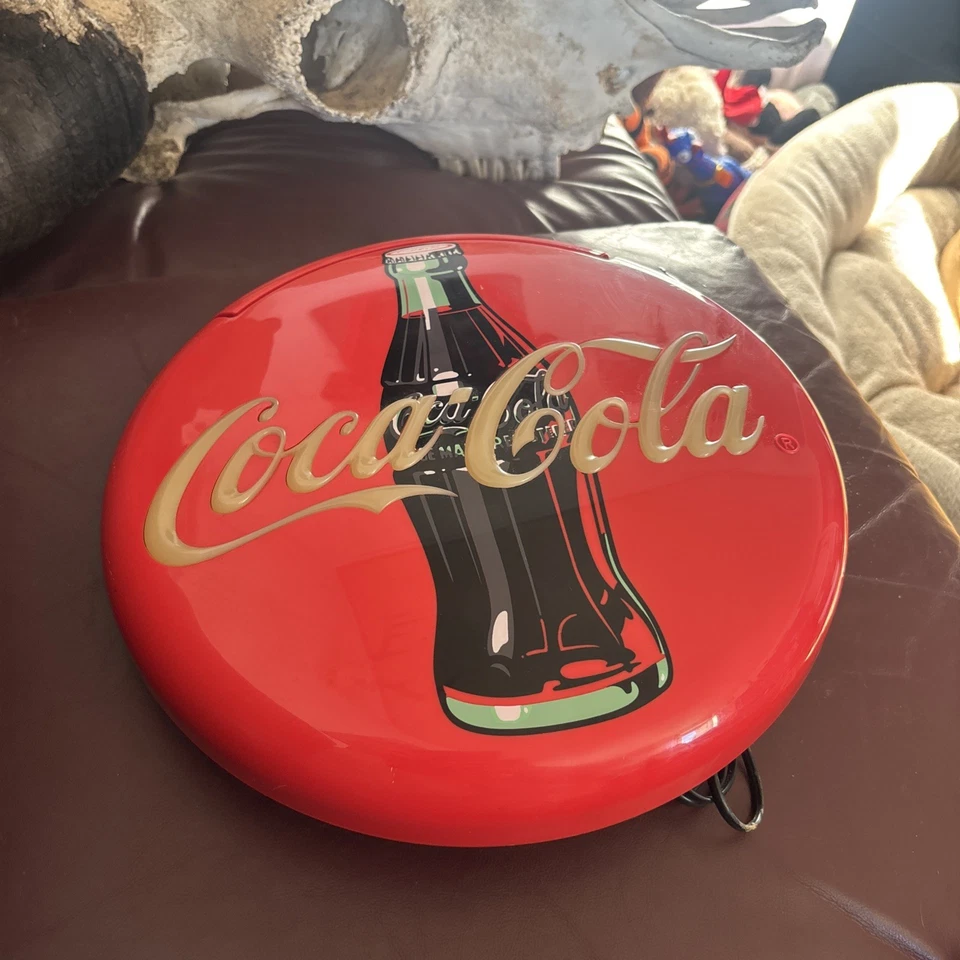 Vintage Coca Cola Telephone Blinking Lights when Ringing Wall & Table 1995 WORKS - Image 1 of 1