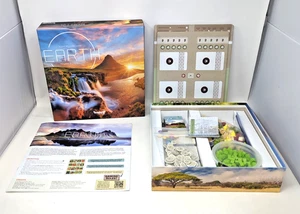 Earth - Educational Environmental Board Card Game by Inside Up Games Complete - Picture 1 of 5